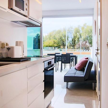 Phaedrus Living - Seaside Luxury Flat Harbour 103 Daire Pafos Dış mekan fotoğraf